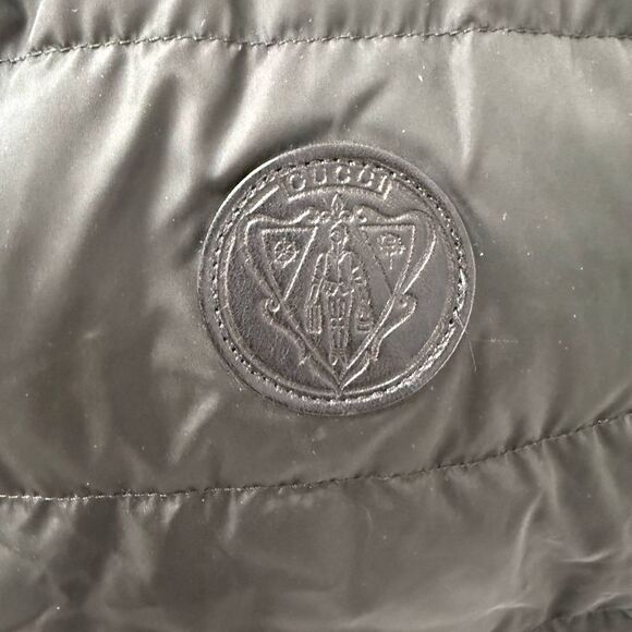 Gucci Logo-Patch Zipped Down Vest in Black Polyamide - Picture 4 of 6